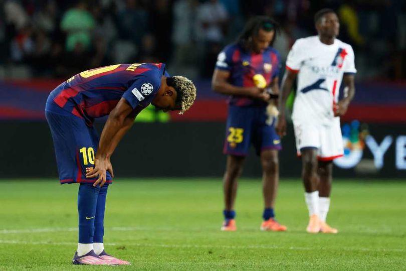 Barcelona Tumbang dari PSG, Bukan Karena Lawan tapi Diri Sendiri